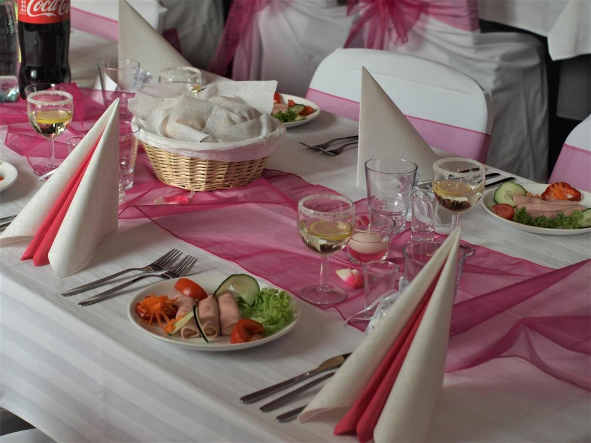 Salur Bed & Breakfast Nové Zámky Exterior foto